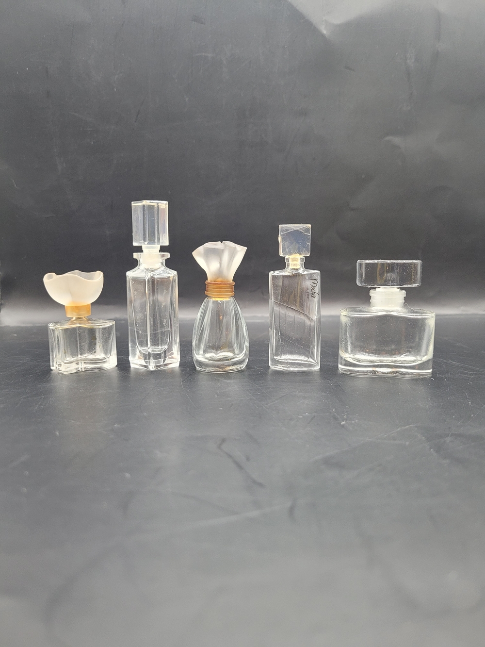 Set of 5 Clear Glass Perfume Bottles with Stoppers - Clear